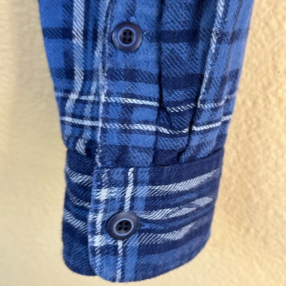 Zara Men’s Blue/White Plaid Flannel Shirt With Interwoven Design Size Large EUC! - Picture 3 of 5